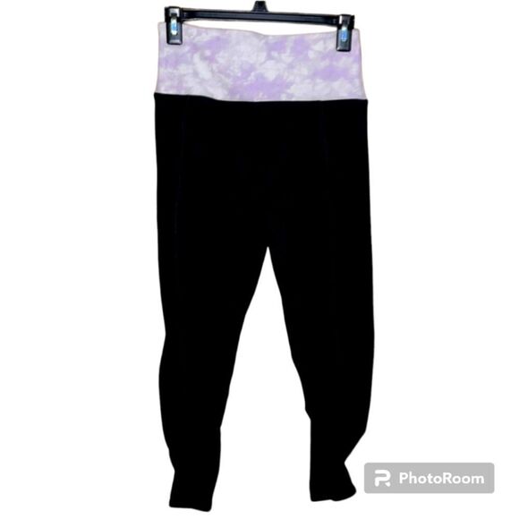 Victoria's Secret Pink tie dye capri leggings - Picture 2 of 4